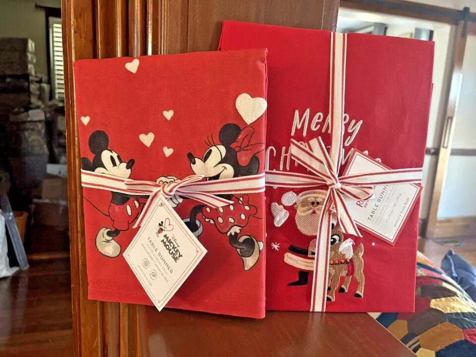 Pottery barn Holiday Mickey Mouse Disney Christmas Rudolph Santa gift SET 2 New