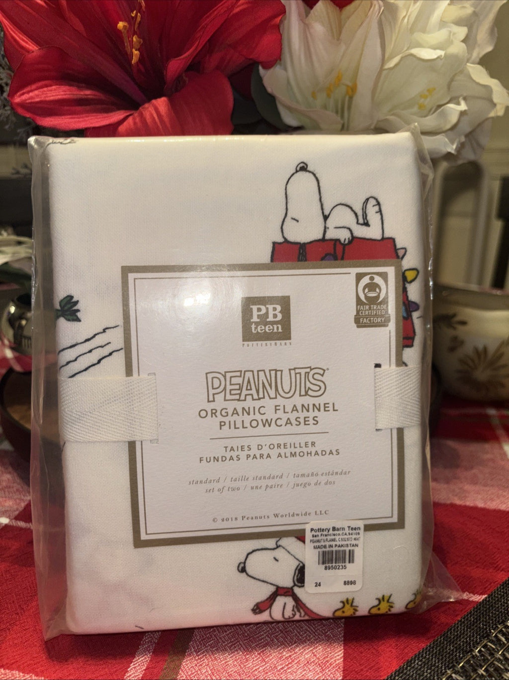 Pottery Barn Christmas Snoopy peanuts Holiday kid party gift pillowcase SET 2