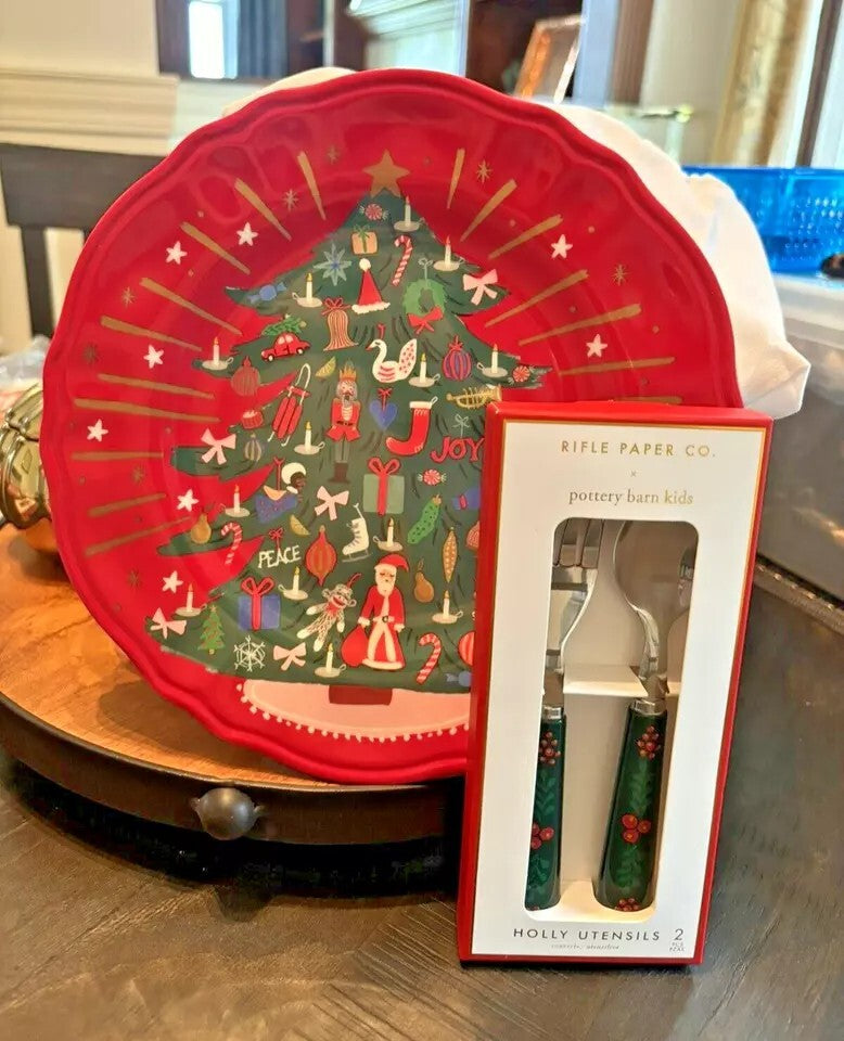 Pottery Barn Peanuts Disney Plate Christmas Gingerbread holiday party kid Set 4.
