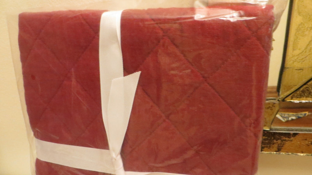 Pottery Barn Christmas Linen Disney Diamond King SHAM holiday gift mom  ?? ]