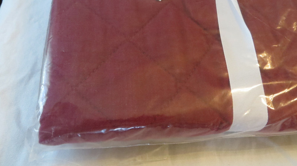 Pottery Barn Christmas Linen Disney Diamond King SHAM holiday gift mom  ?? ]