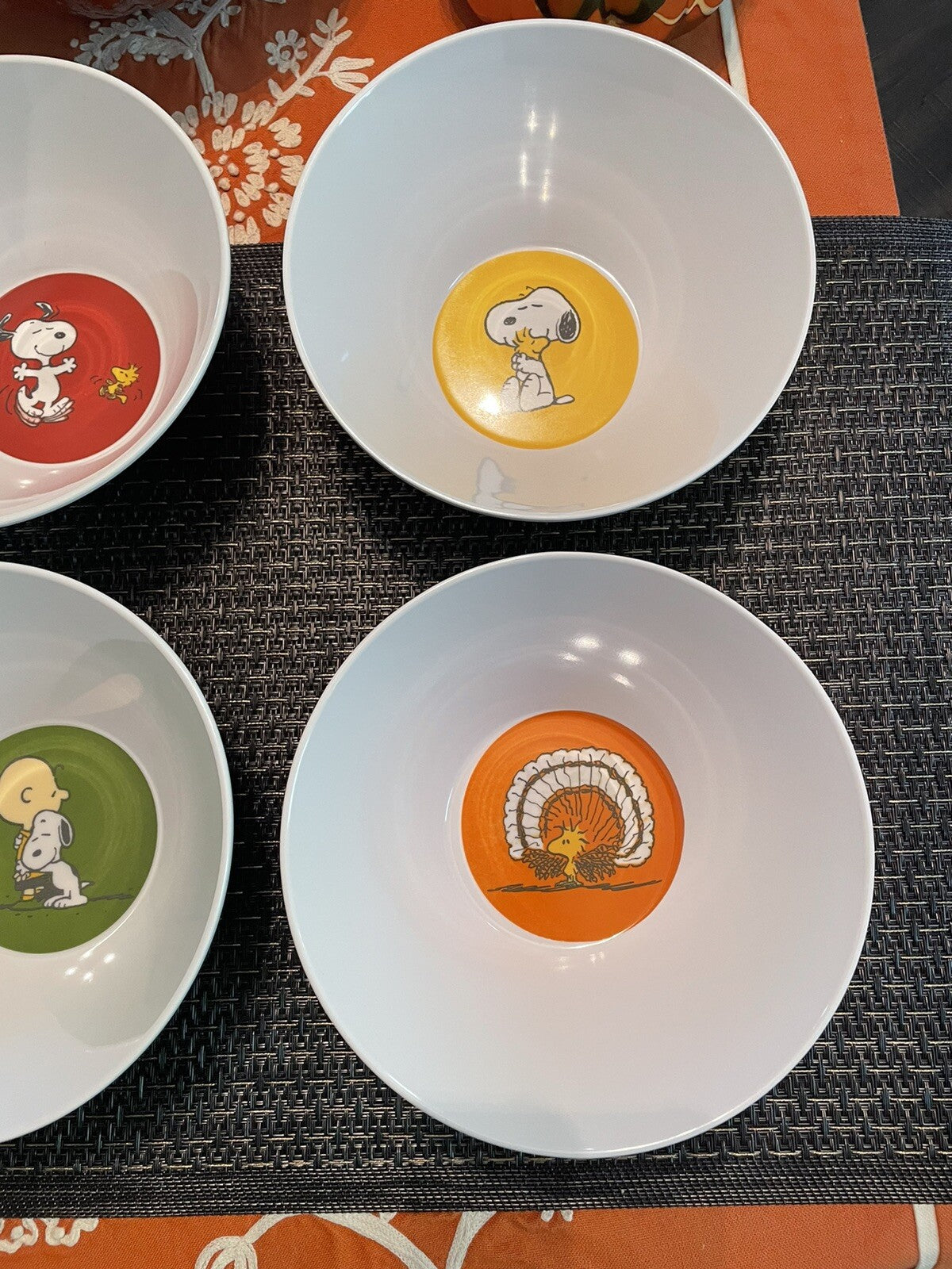 Snoopy Pottery Barn peanuts Disney Bowl Holiday party school gift Thanksgiving \