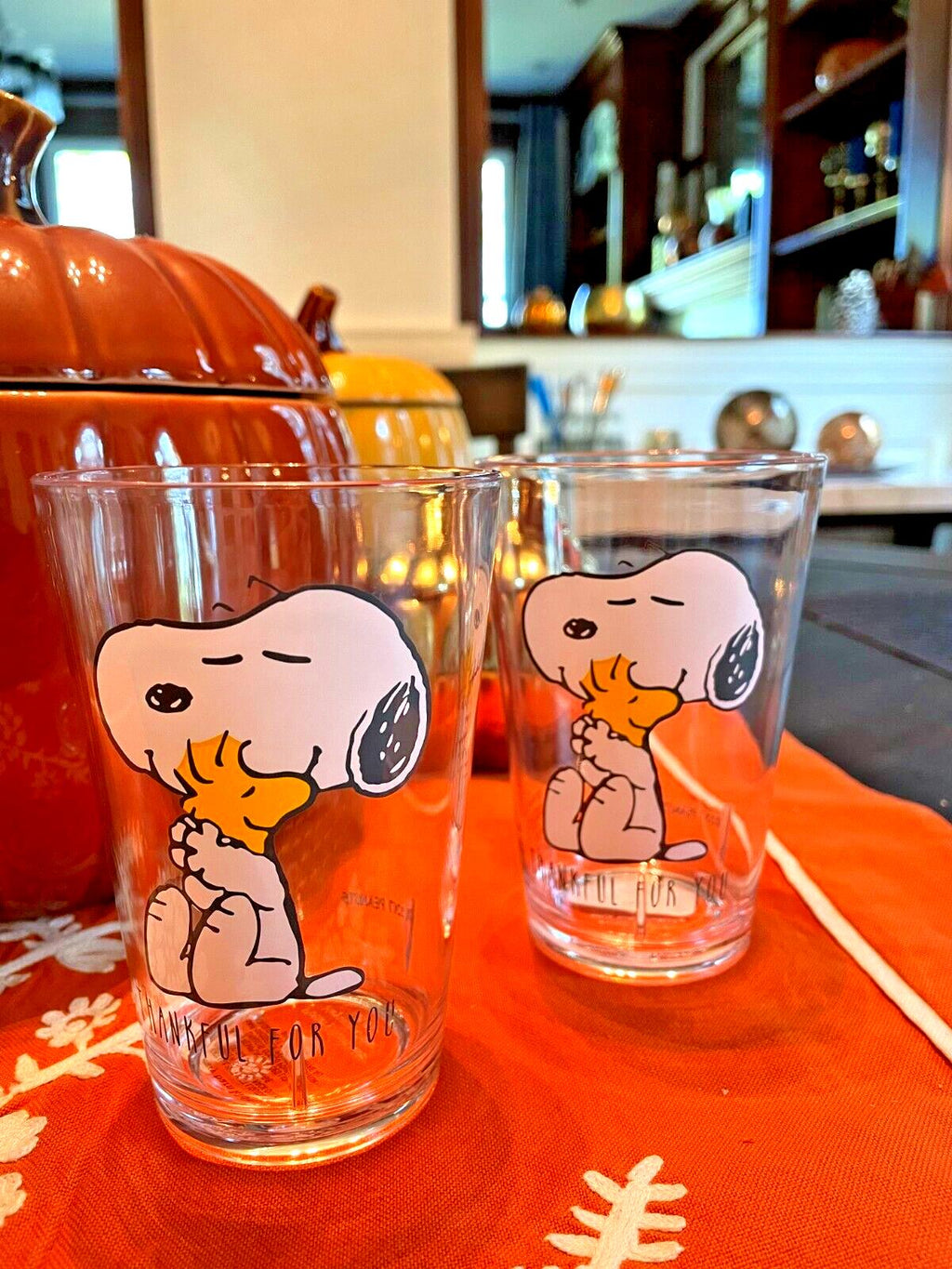 Pottery barn Snoopy school THANKSGIVING peanuts Holiday Birthday SET 2 cup kid