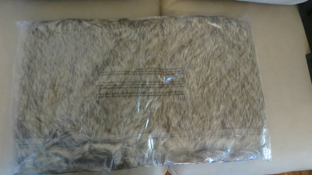 Pottery Barn Plaid Pillow Sham Disney Holiday fur ski lodge Christmas 16x26  [