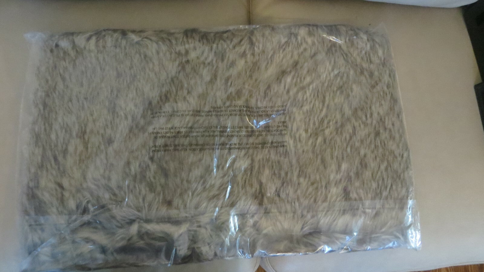Pottery Barn Plaid Pillow Sham Disney Holiday fur ski lodge Christmas 16x26  [