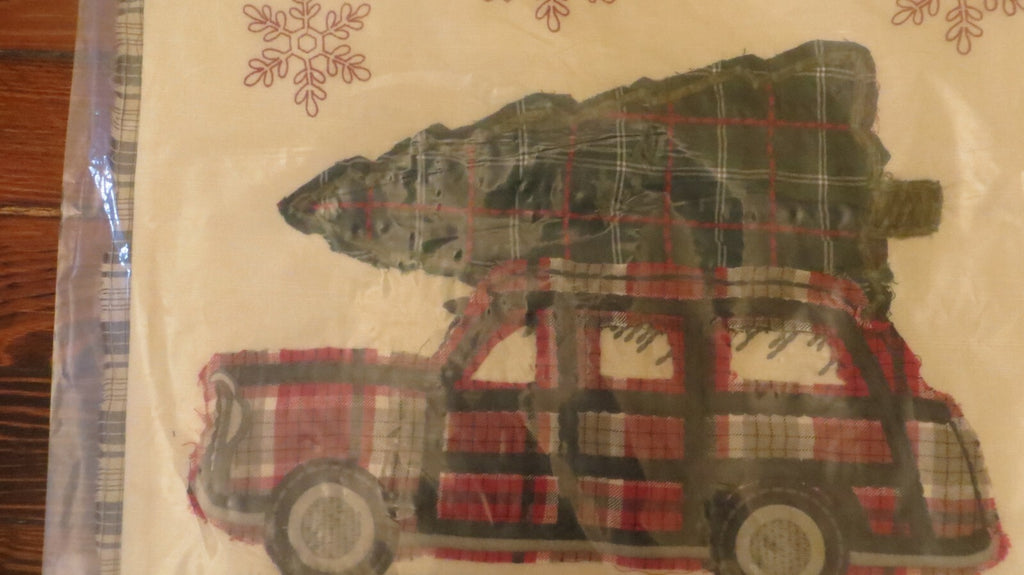 Pottery Barn Disney PILLOW Cover Holiday party car Christmas gift lodge ]