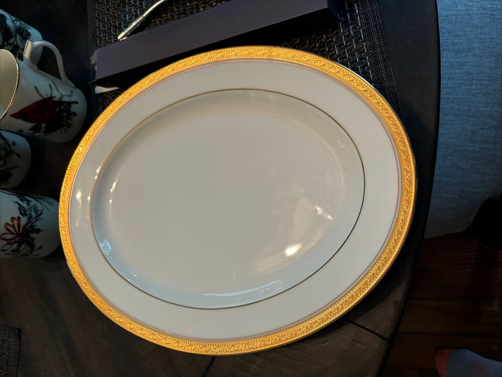 NORITAKE holiday Platter CRESTWOOD GOLD White Birthday PORCELAIN party Wedding \