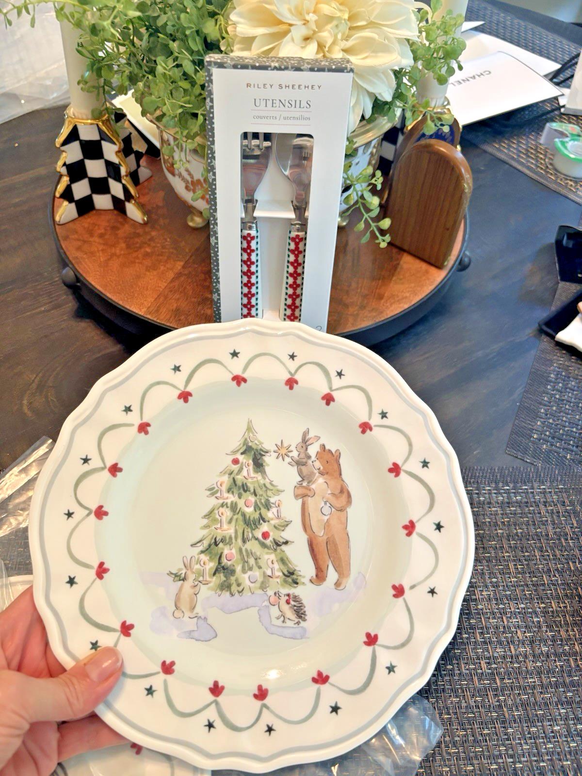 Pottery Barn holiday Christmas Riley party school Pooh Bear dinner Plate gift