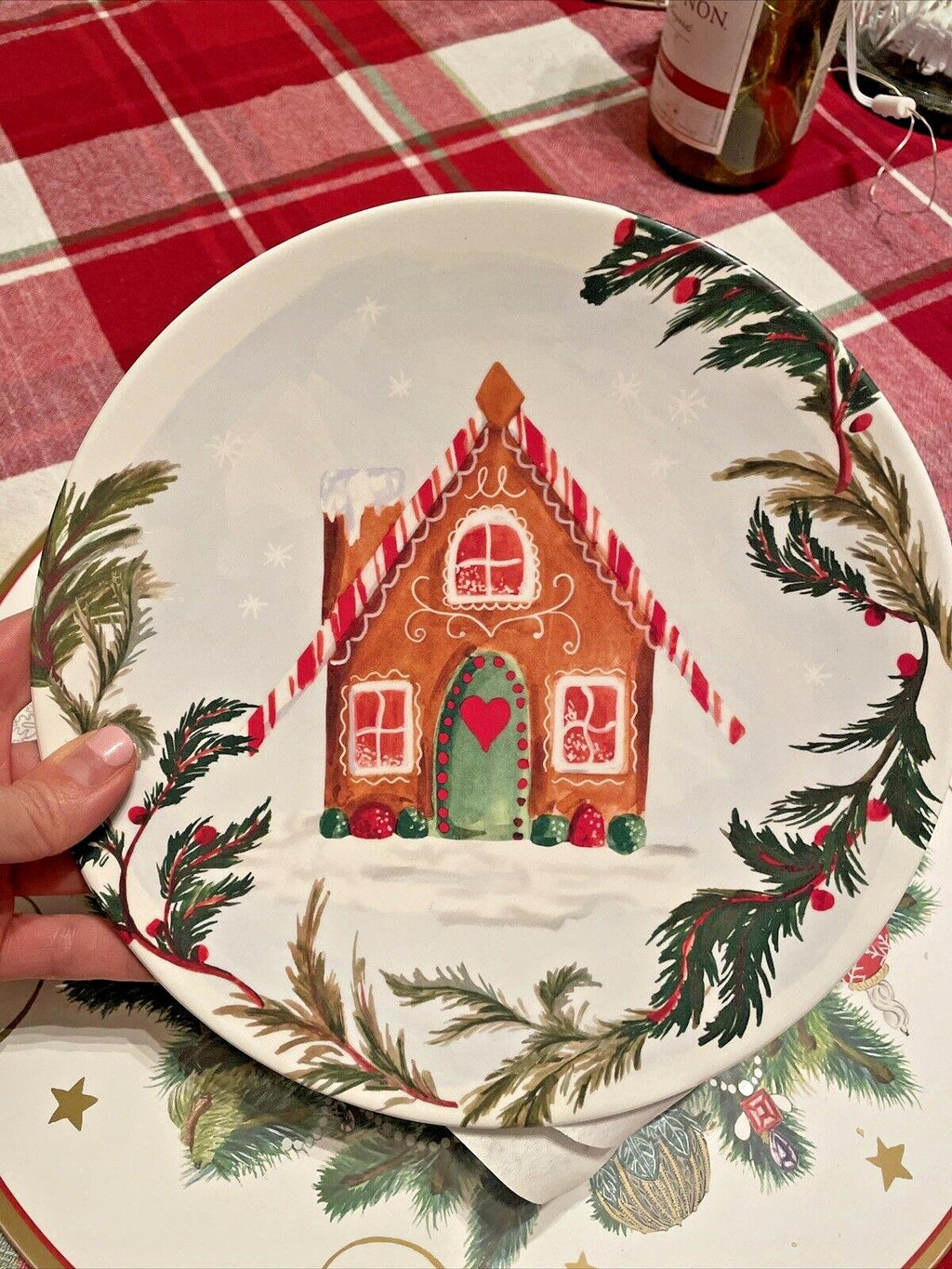 Pottery Barn holiday Gingerbread Plate Christmas gift party Disney kid SET 4