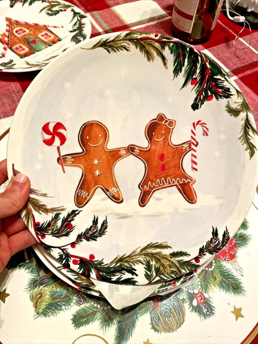 Pottery Barn holiday Gingerbread Plate Christmas gift party Disney kid SET 4