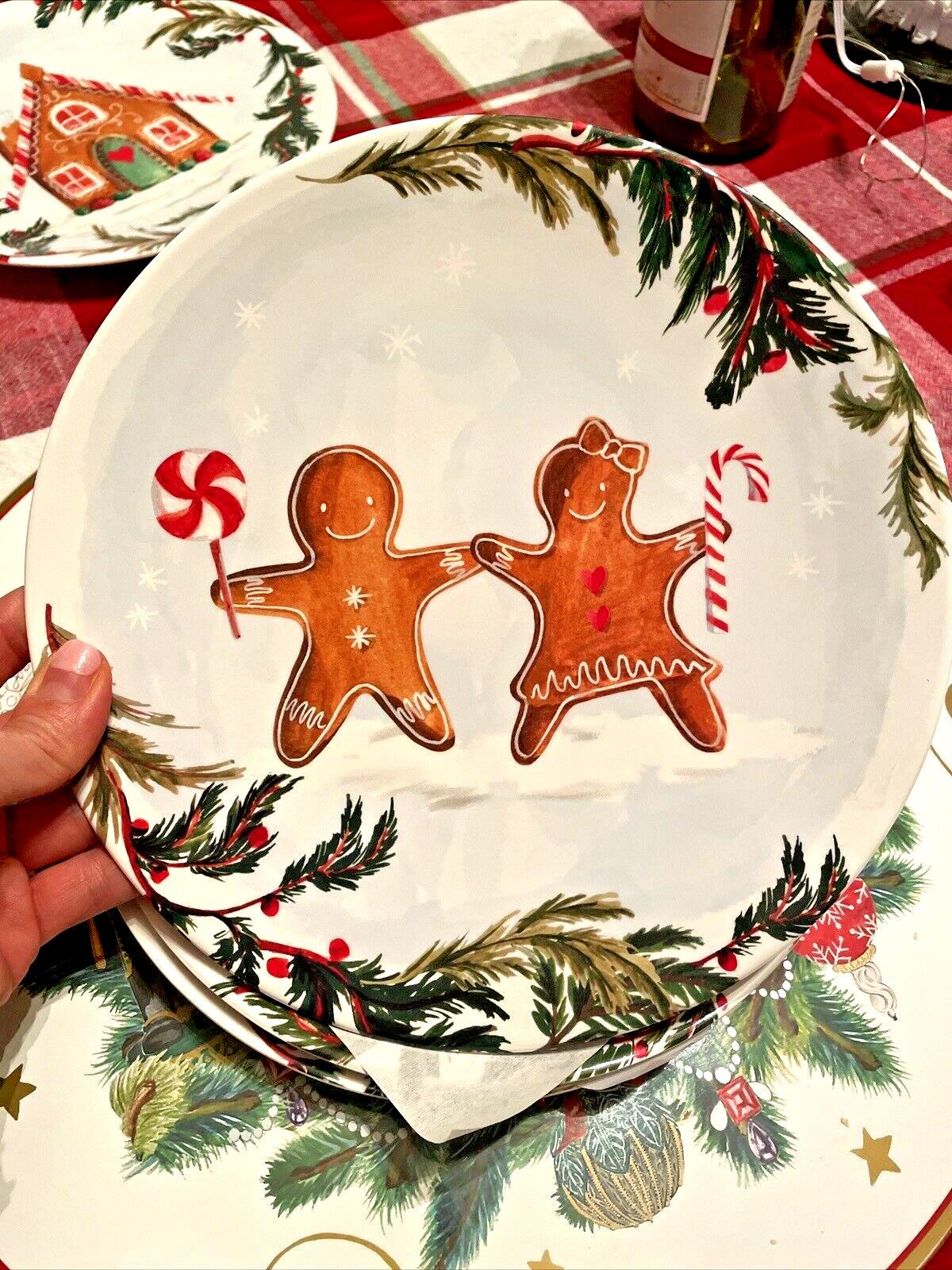 Pottery Barn holiday Gingerbread Plate Christmas gift party Disney kid SET 4