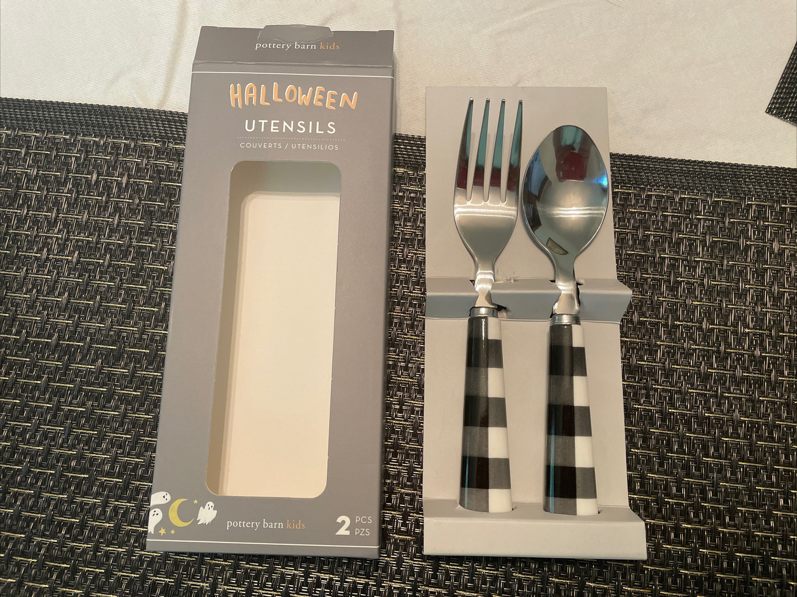 Disney school Pottery barn plaid holiday party gift lunch kid space planet set ]