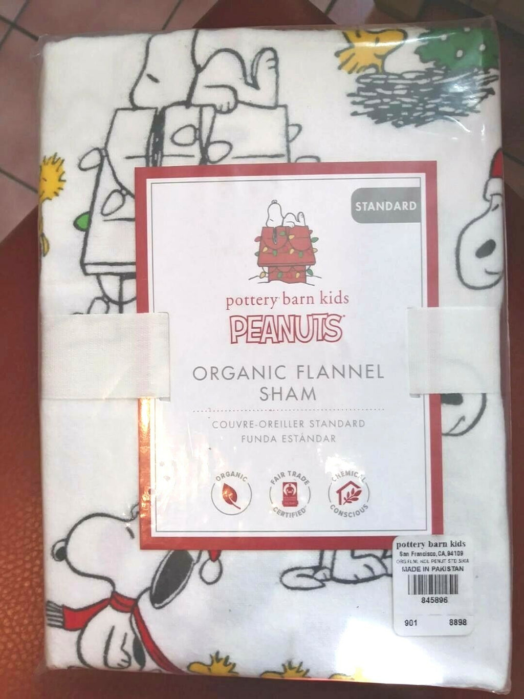 Snoopy Pottery Barn Disney pillow sham Peanuts Holiday school gift party star \