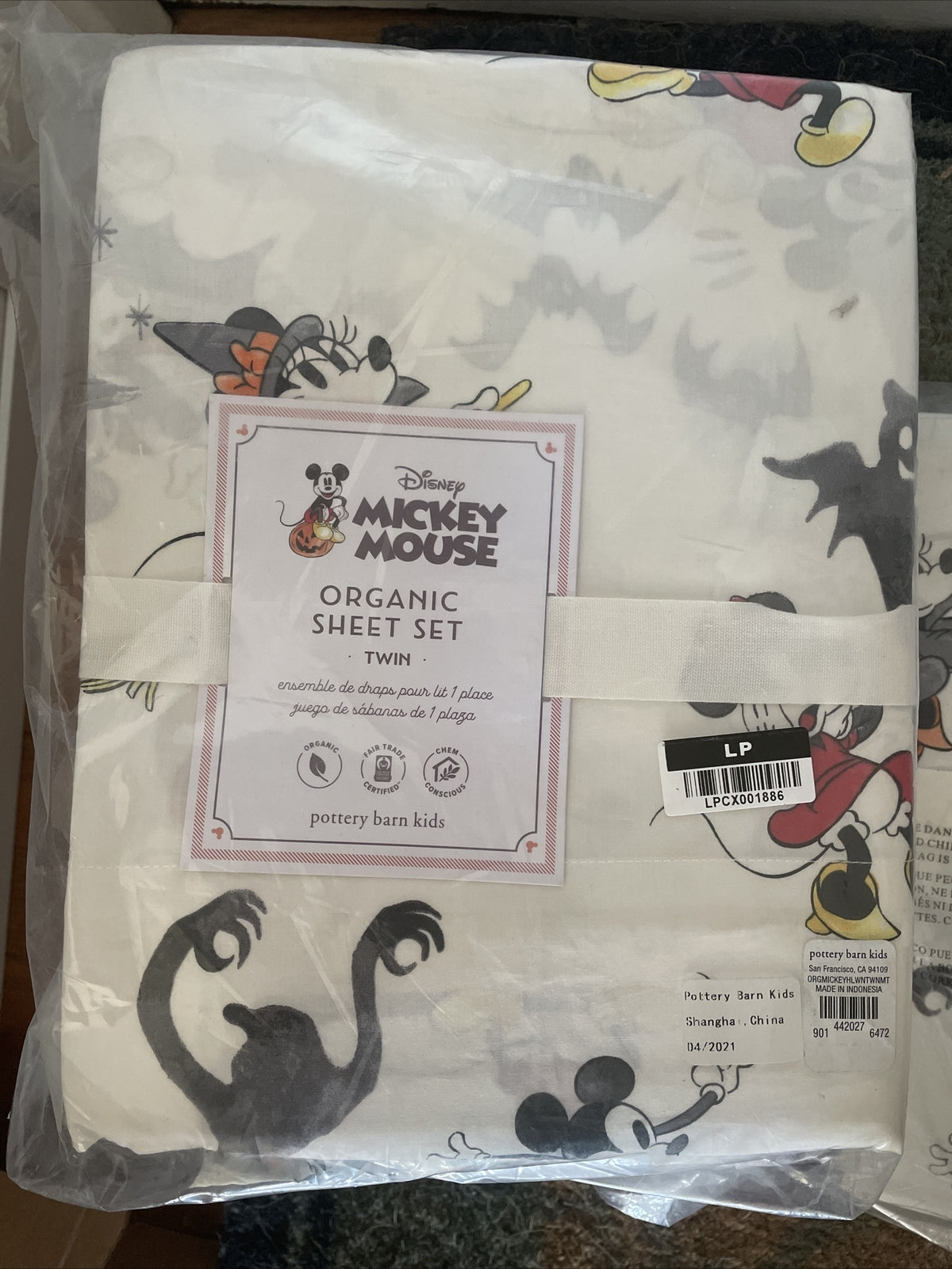 Pottery Barn Disney Mickey Mouse Holiday SHEET SET Halloween Twin gift Minnie  .