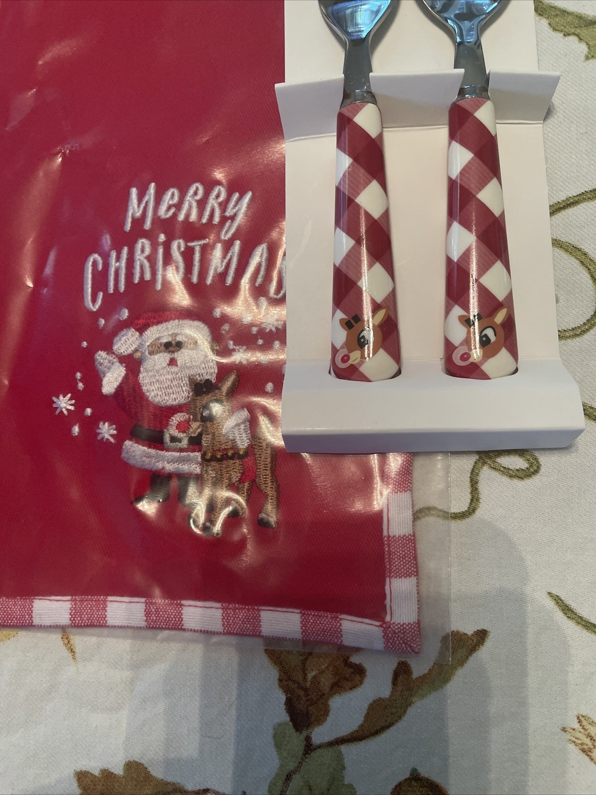 Pottery Barn holiday Rudolph Reindeer Napkin Holiday Christmas party SET 4 -