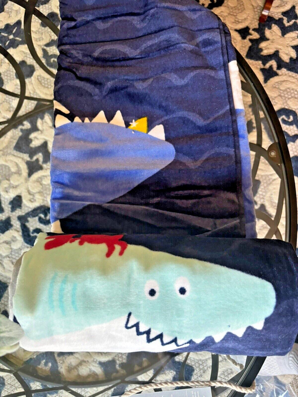 Pottery Barn Disney kid Shark Towel Bath boy school Beach stripe pool space ?? \