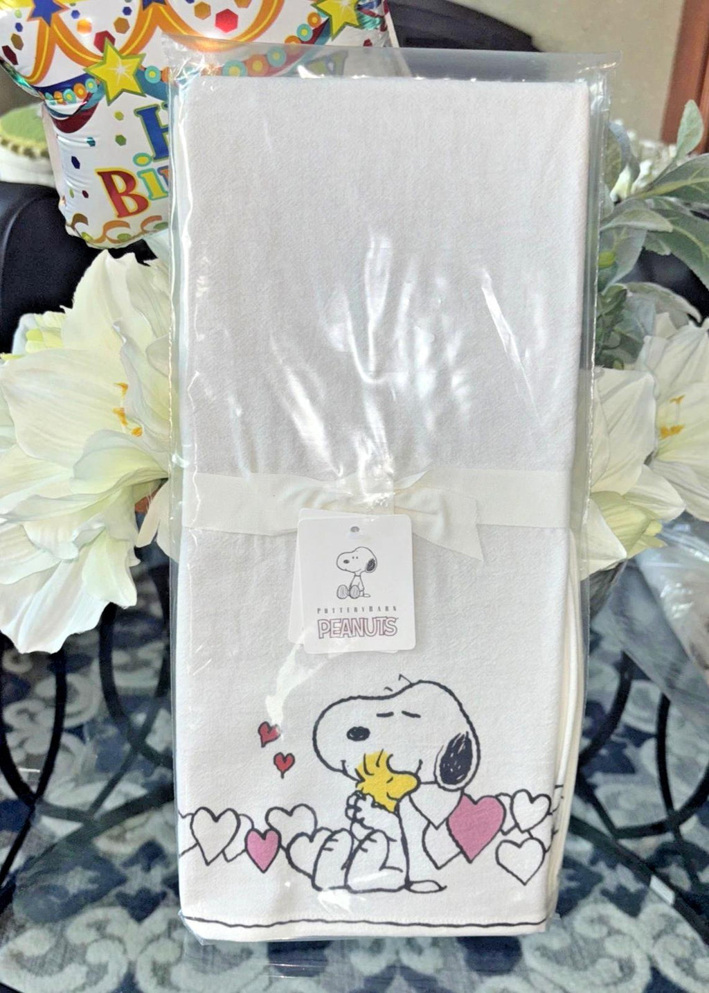 Pottery Barn Disney Snoopy Peanuts Towel Holiday gift party kid heart Gift SET 2