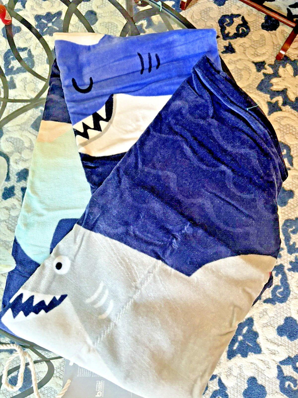 Pottery Barn Disney kid Shark Towel Bath boy school Beach stripe pool space ?? \