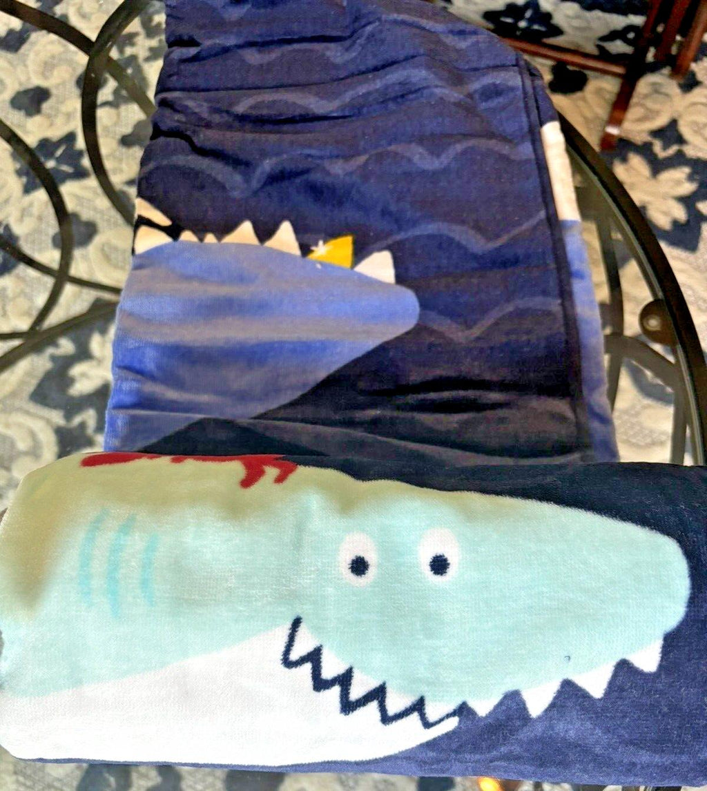 Pottery Barn Disney kid Shark Towel Bath boy school Beach stripe pool space ?? \