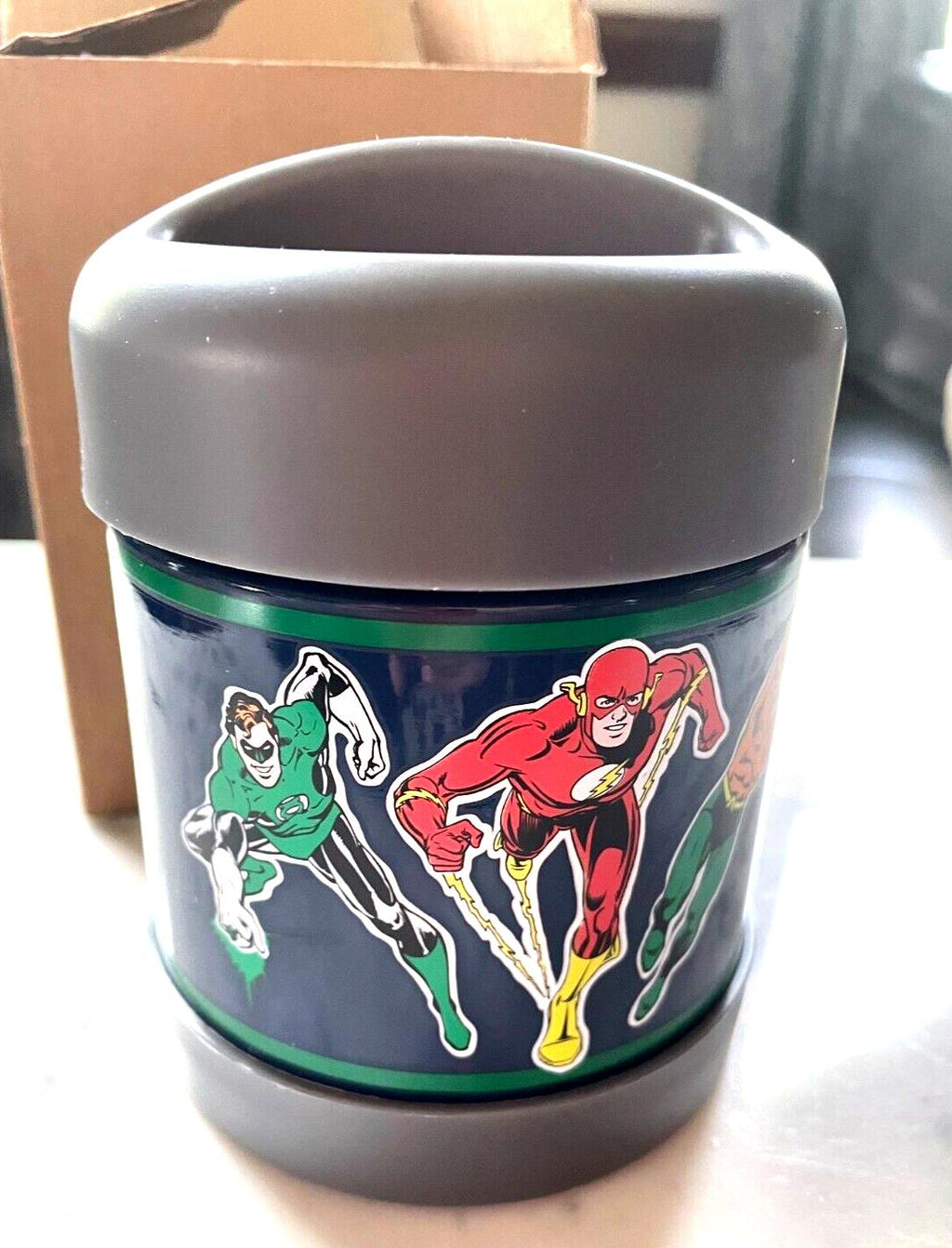 School Pottery Barn Marvel avengers justice league flash Lunch disney boy kid /