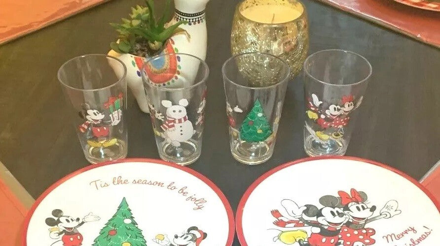 Disney Pottery Barn Mickey Mouse holiday Christmas Peanut gift kid Cup SET 4 '