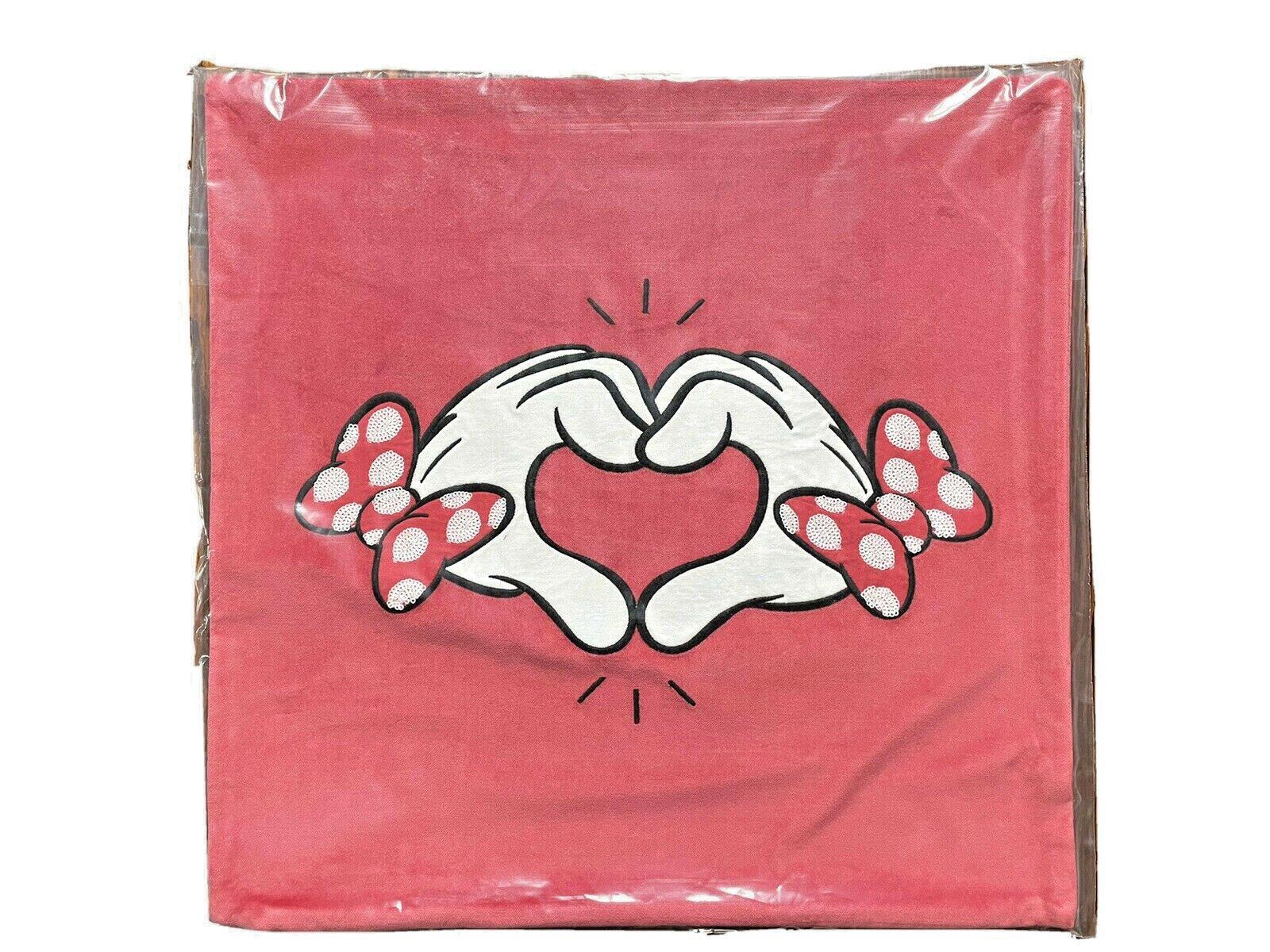 Pottery Barn Holiday Mickey Mouse Velvet gift party Valentine Disney girl sham -