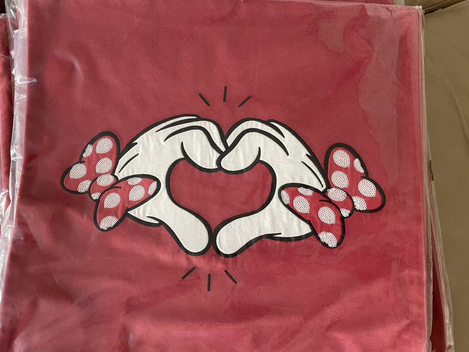 Pottery Barn Holiday Mickey Mouse Velvet gift party Valentine Disney girl sham -
