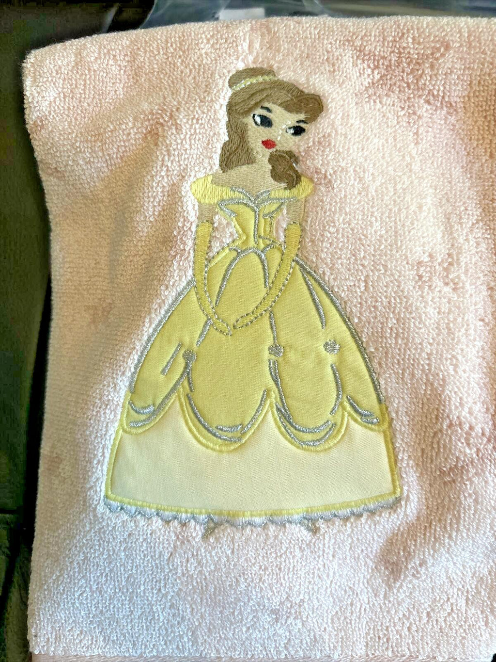 Disney Pottery barn Princess Belle towel hand bath holiday party gift school m