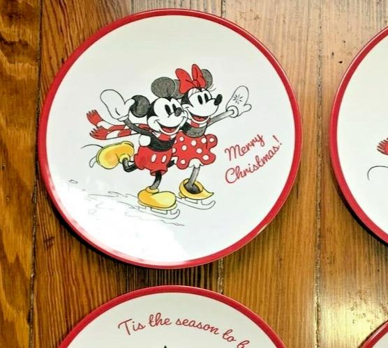 Disney Pottery Barn Plate Mickey Mouse holiday party school gift Christmas kid n