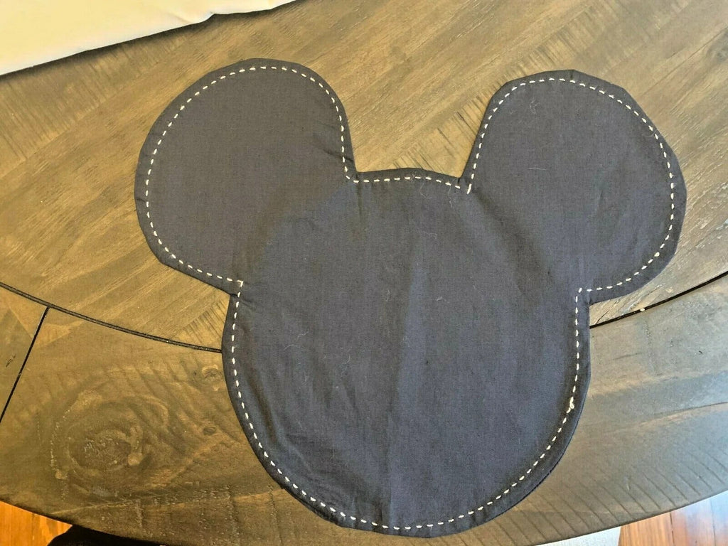 Pottery Barn holiday Disney Mickey Mouse kid school gift DINNER PLATE SET party