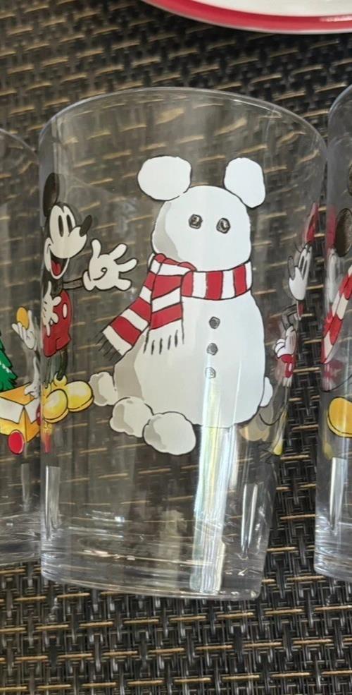 Pottery Barn holiday Disney Mickey Mouse kid school gift DINNER PLATE SET party