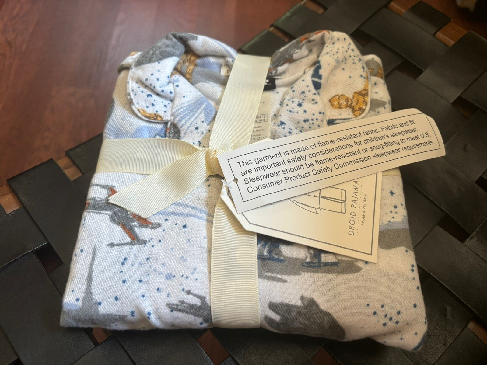 Pottery barn kid star wars Droid Jedi space Disney pajama pj set birthday gift m