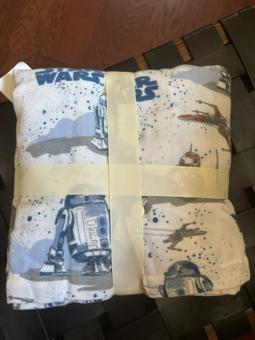 Pottery barn kid star wars Droid Jedi space Disney pajama pj set birthday gift m