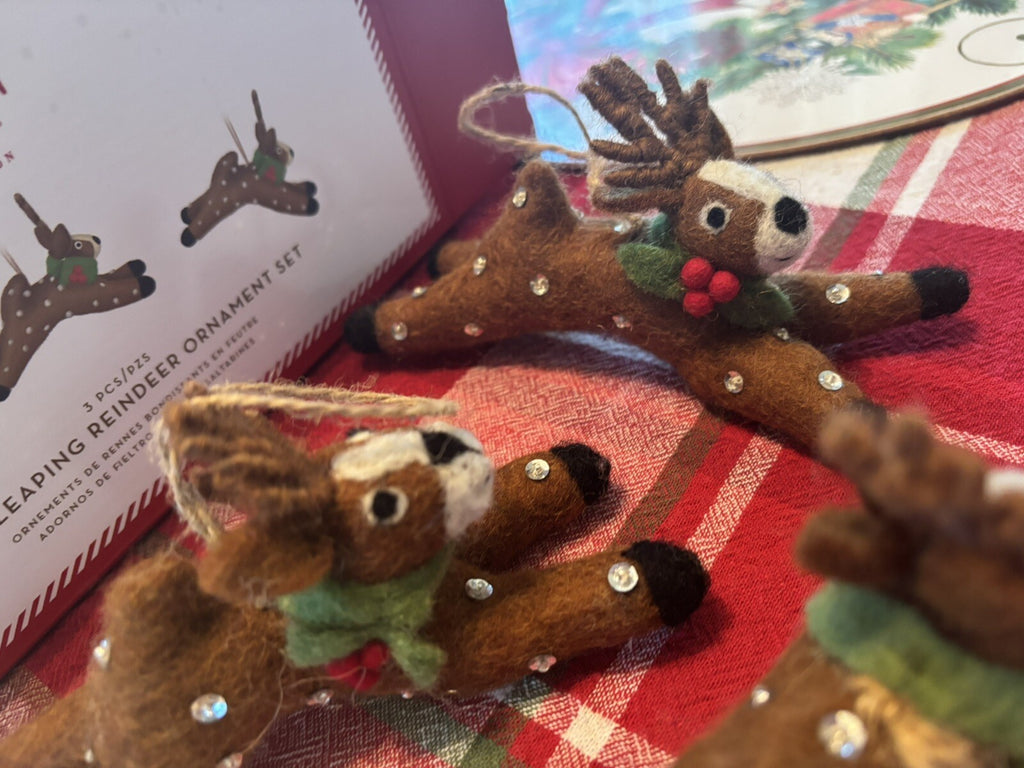 pottery barn holiday reindeer ornament Christmas Felt gift party SET 3 Wool?? ]