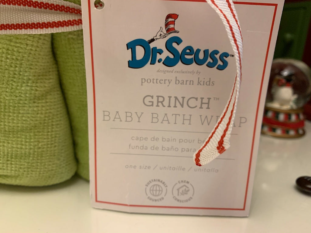 Disney Pottery Barn GRINCH Christmas Dr Seuss Towel holiday gift party bath -