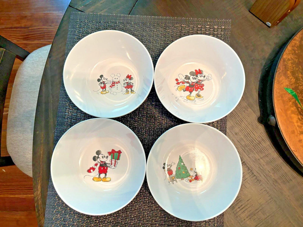 Pottery Barn Mickey Mouse Disney holiday Bowl School Christmas party kid SET 4