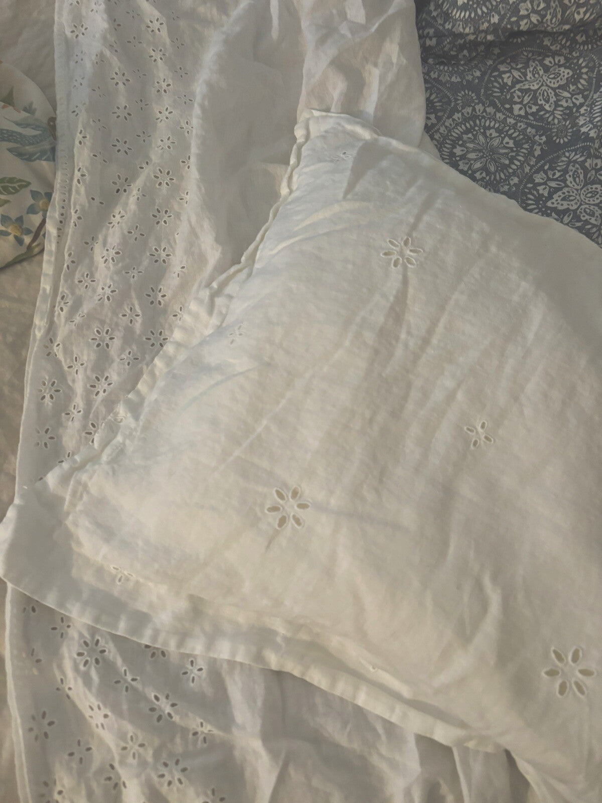Garnet Hill Linen KING Pillow Sham Eyelet holiday WHITE Wedding gift kid SET 2 m