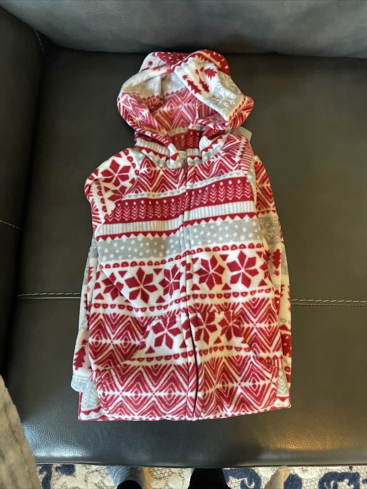 Garnet Hill pajama sleep pj 1 piece party birthday kid family Snowflake red b