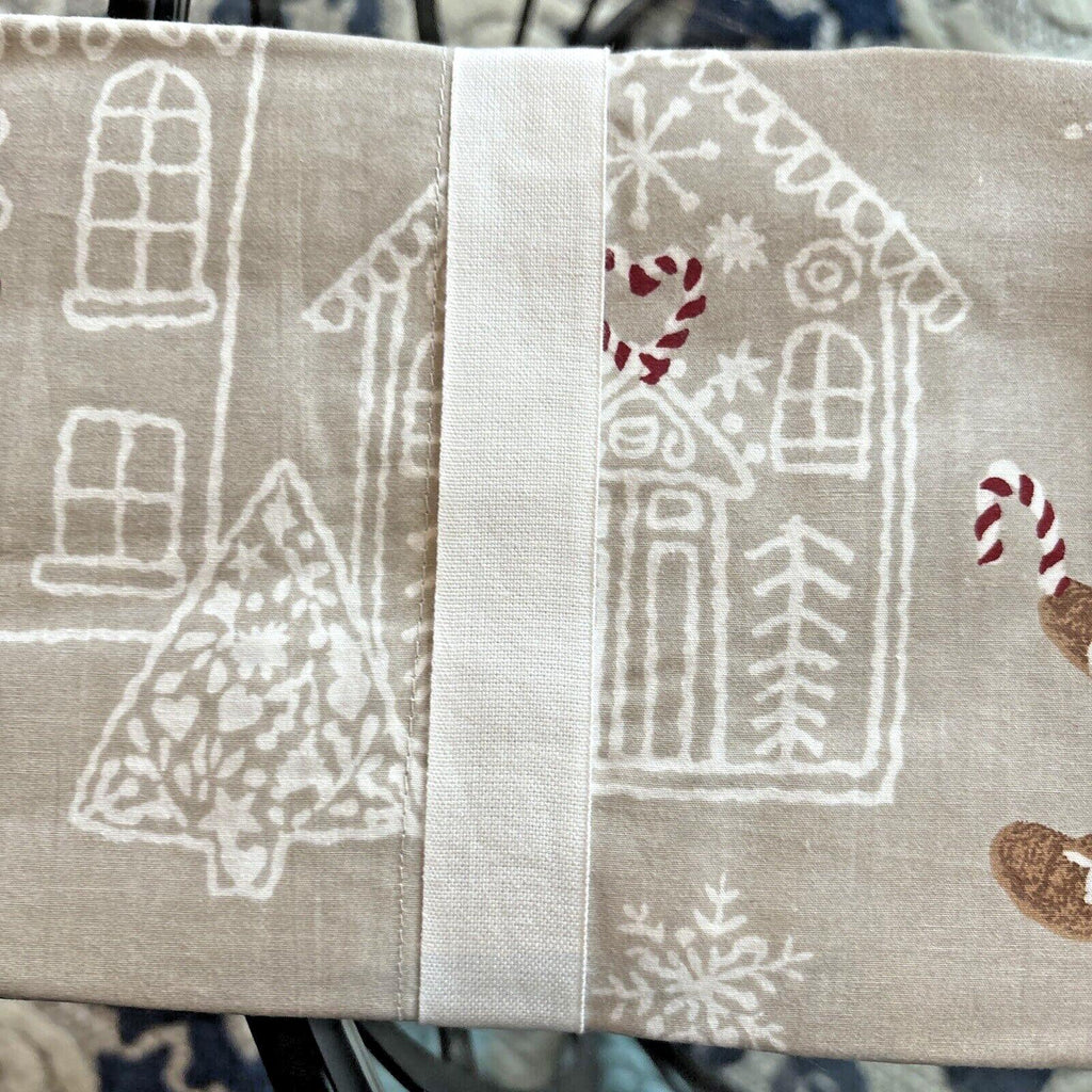 Pottery Barn Disney pillowcase Holiday Gingerbread Christmas Kid SET 2 gift ?? '