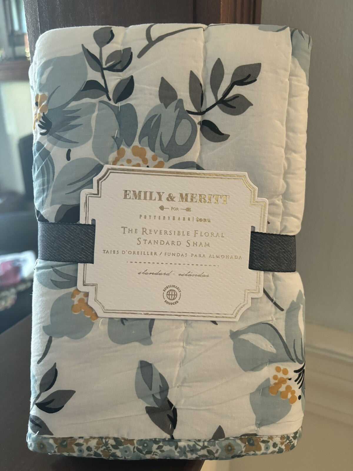 Pottery Barn Pillow SHAM floral Emily Meritt Flower Disney holiday gift guest ]