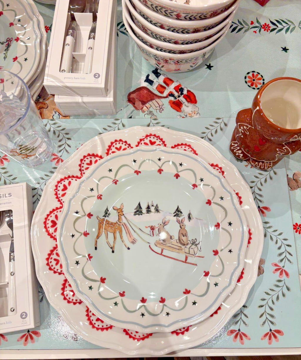 Pottery Barn holiday Christmas Riley party school Disney dinner Plate gift SET 4