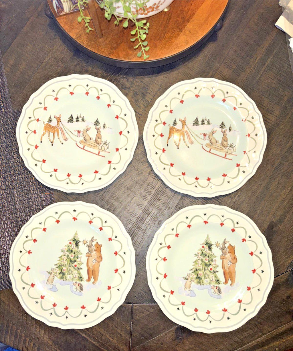 Pottery Barn holiday Christmas Riley party school Disney dinner Plate gift SET 4