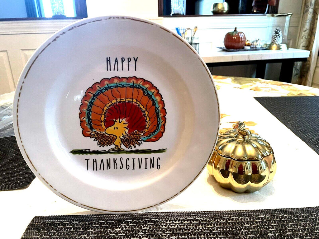 Pottery Barn snoopy peanuts holiday Thanksgiving party PLATE UTENSIL SET 8 !