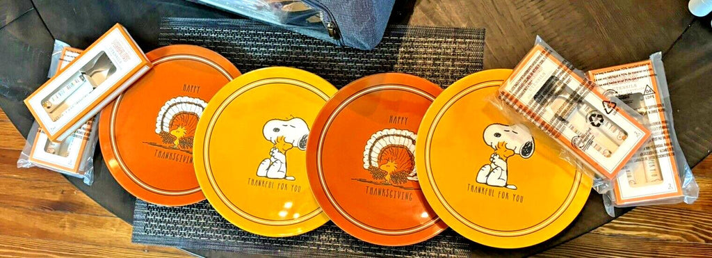 Pottery Barn holiday SNOOPY Thanksgiving Peanuts Disney Kid Dinner Party SET 8 ]