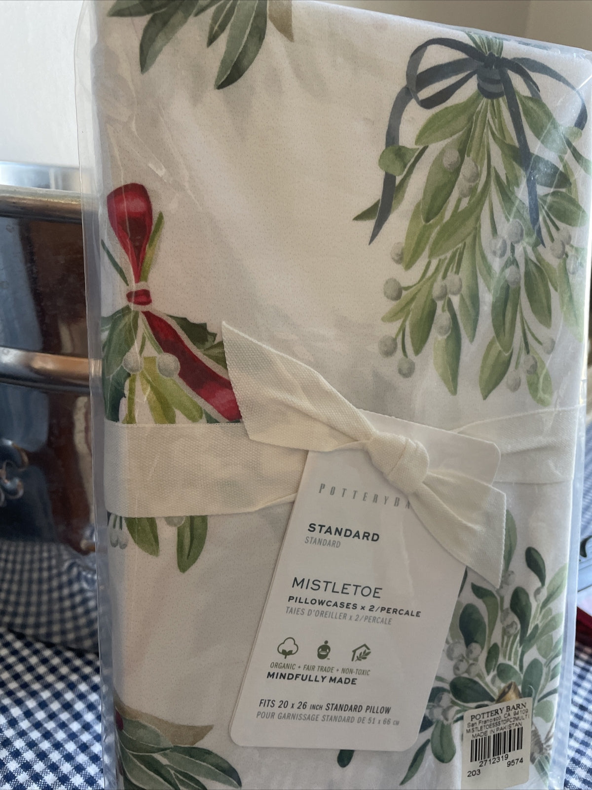 pottery barn Holiday Pillowcase Christmas party Mistletoe Disney gift SET 2