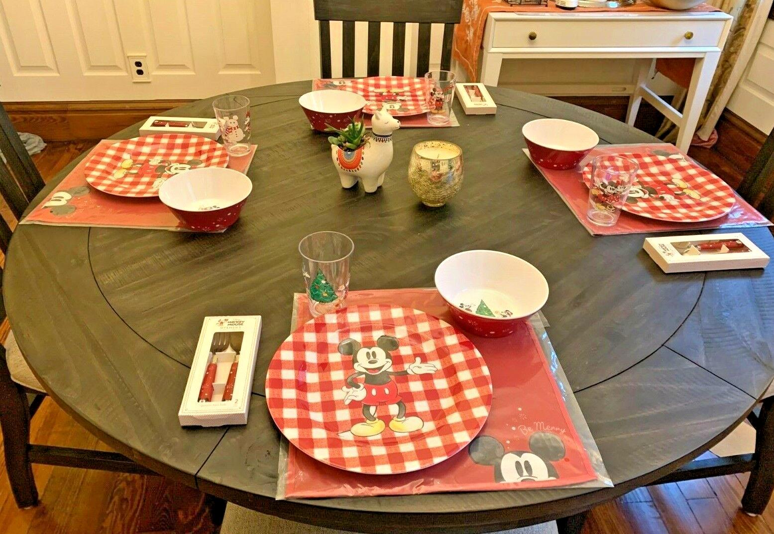 Pottery Barn Mickey Mouse Plate Holiday Disney + Utensil Christmas School Kid 1
