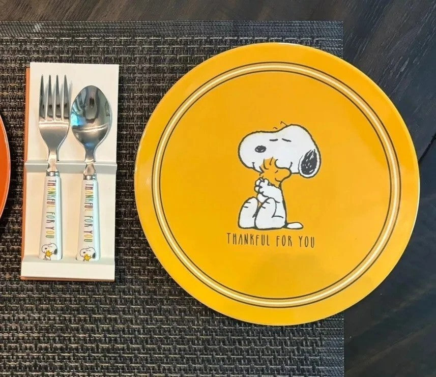Pottery Barn holiday Thanksgiving Snoopy Peanuts party Disney dinner plate SET 2