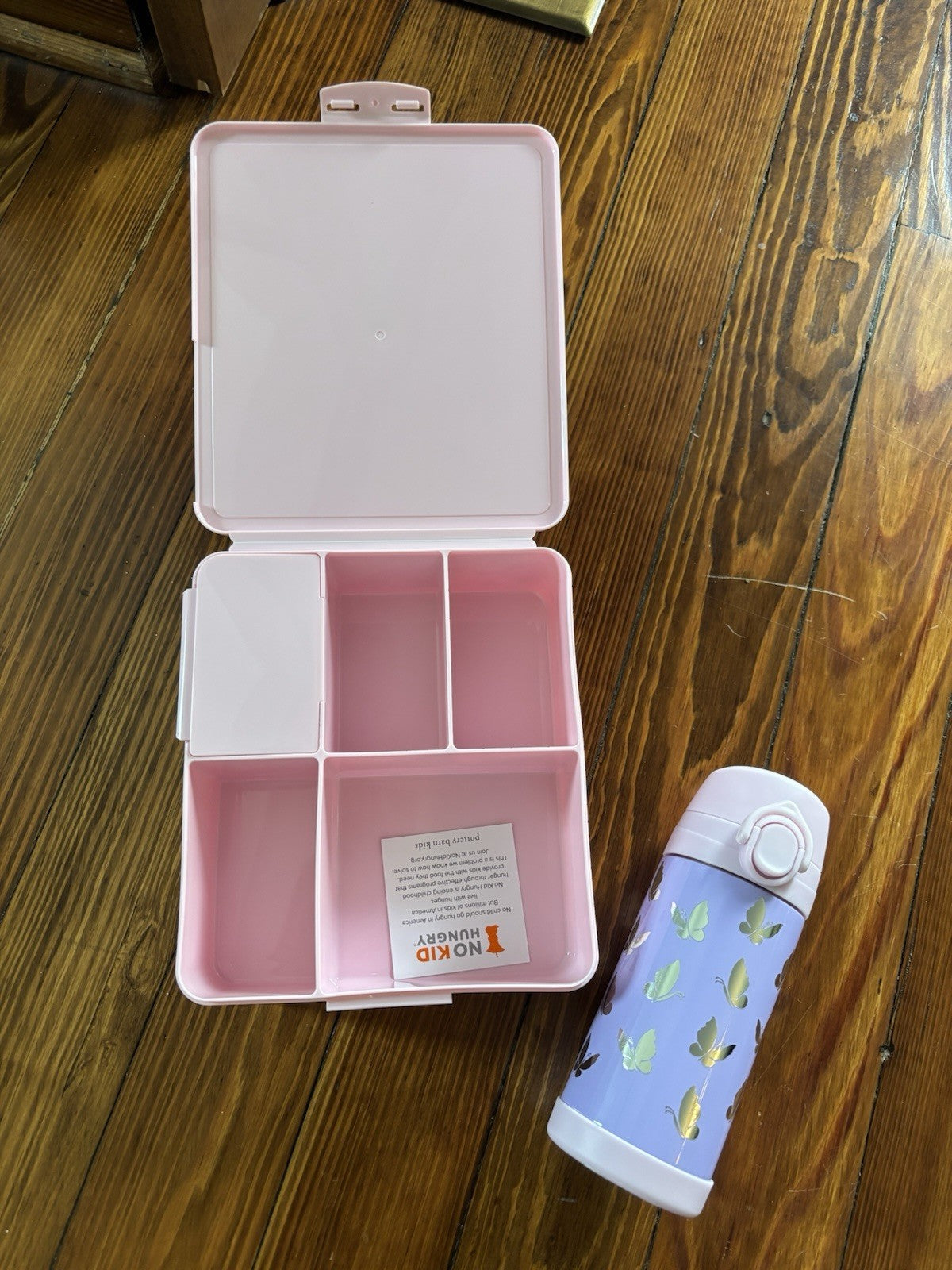 Pottery barn school HELLO KITTY Bento BOX LUNCH WATER Disney travel girl PINK