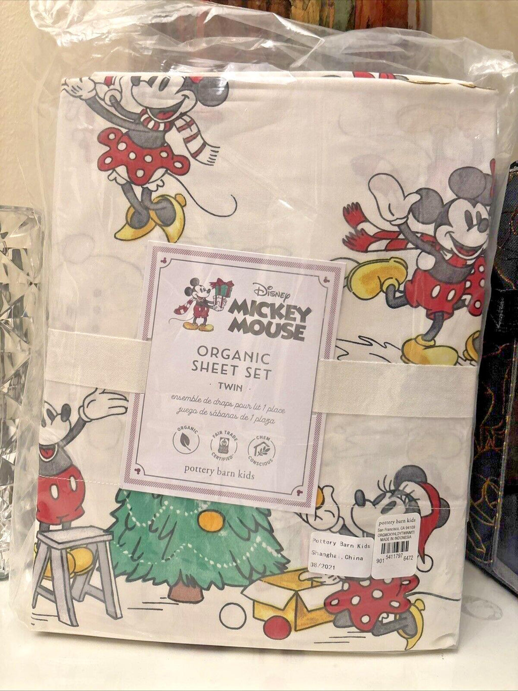 Pottery Barn Disney holiday Mickey Mouse Christmas party TWIN SHEET SET Kid Gift