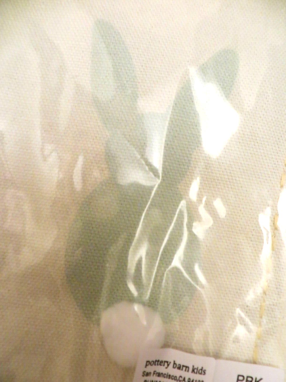 Pottery Barn Disney school Plate napkin Beatrix Bunny Peter rabbit holiday m